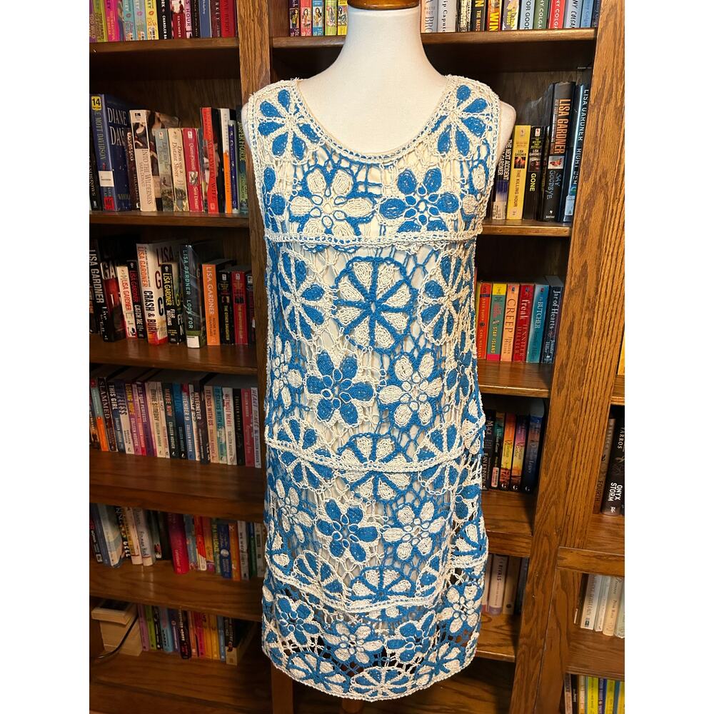 Turquoise and cream lace dress